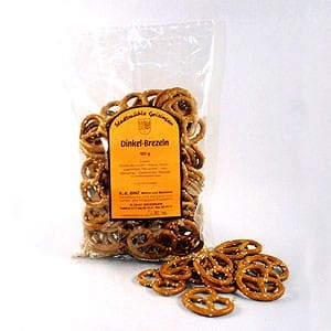 Precelki orkiszowe z sezamem Dinkel-Brezeln 125g Geisingen